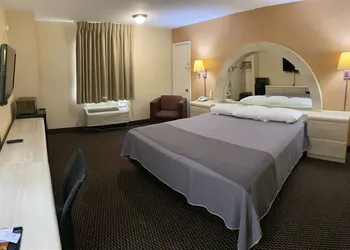 Apple Tree Inn Tyler Lindale hotel thumbnail 7