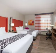 La Quinta Inn & Suites By Wyndham Pflugerville hotel detail image 7