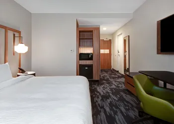 Fairfield by Marriott Inn & Suites Rochester Hills hotel thumbnail 7