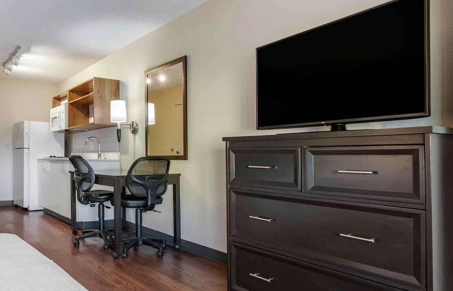 Extended Stay America Premier Suites - Miami - Airport - Doral - 25th Street hotel detail image 6