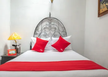 OYO Hotel Meson de la Concepcion hotel thumbnail 6