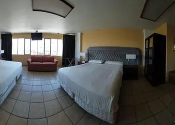 Hotel El Cortés hotel thumbnail 3