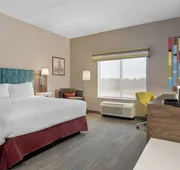 Hampton Inn By Hilton Cornwall hotel detail image 5