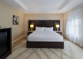 Halifax Tower Hotel & Conference Centre, an Ascend Collection Hotel hotel thumbnail 7
