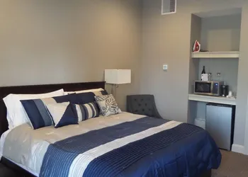 The Inn at Elijah McLeans hotel thumbnail 2