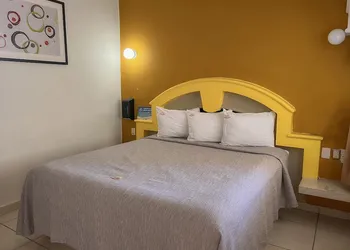Hotel Oasis hotel thumbnail 5