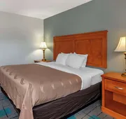 Quality Inn & Suites Chattanooga West near Lookout Mountain hotel detail image 7