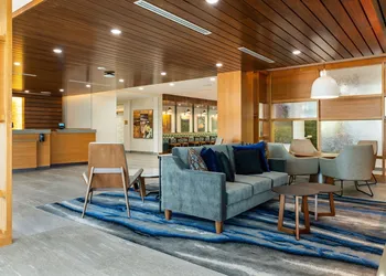 Fairfield Inn & Suites by Marriott North Bay hotel thumbnail 3
