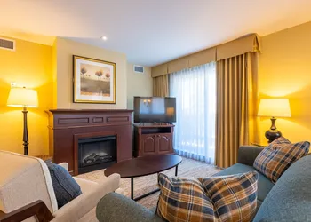 The Residences at Sun Peaks Grand hotel thumbnail 5