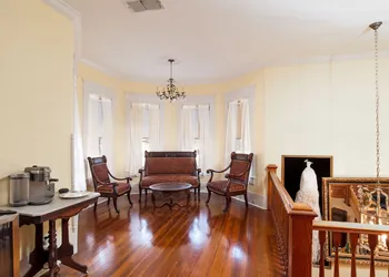 Oaklea Mansion Bed and Breakfast hotel thumbnail 3