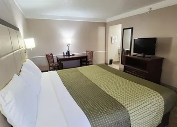 Flex Studios hotel thumbnail 3