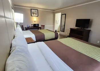 Flex Studios hotel thumbnail 6