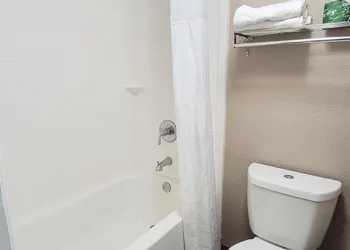 Flex Studios hotel thumbnail 7