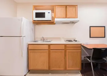 LikeHome Extended Stay Hotel Columbus hotel thumbnail 5