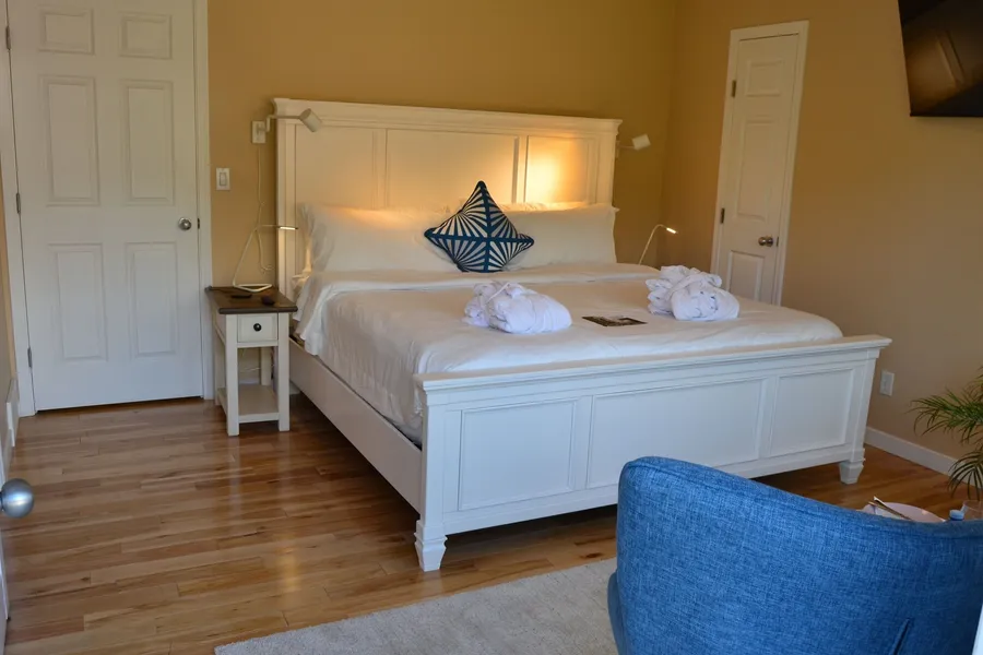 Salish Bed & Breakfast and Spa hotel detail image 2