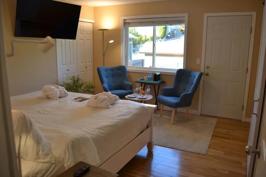 Salish Bed & Breakfast and Spa hotel detail image 6