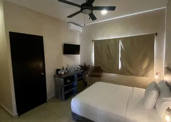 Barbarella Tulum hotel thumbnail 7