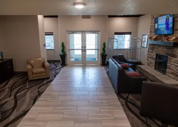Cobblestone Inn & Suites - Springfield hotel thumbnail 2