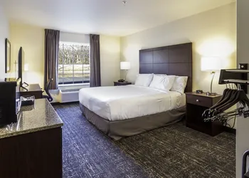 Cobblestone Inn & Suites - Springfield hotel thumbnail 7