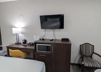 Econo Lodge hotel thumbnail 8