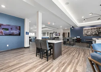 Holiday Inn Express Kansas City North – Parkville by IHG hotel thumbnail 6