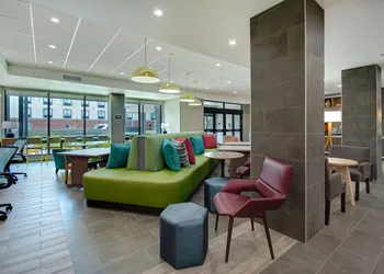 Home2 Suites by Hilton Burleson hotel thumbnail 2