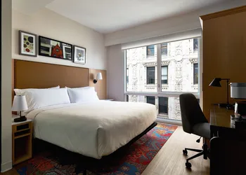 Hotel Indigo NYC Financial District by IHG hotel thumbnail 4