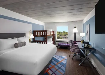 voco College Station Aggieland by IHG hotel thumbnail 5