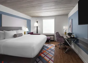 voco College Station Aggieland by IHG hotel thumbnail 6