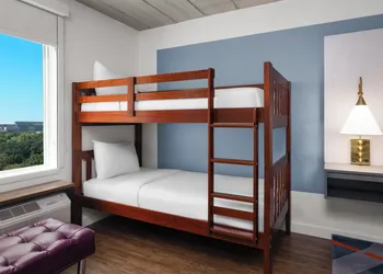 voco College Station Aggieland by IHG hotel thumbnail 8