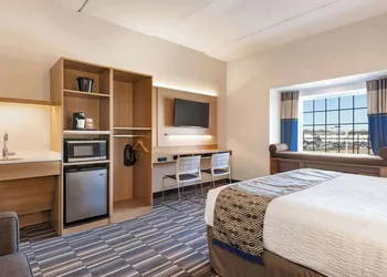 Microtel Inn & Suites by Wyndham Gambrills hotel thumbnail 6