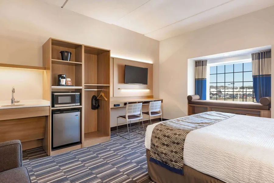 Microtel Inn & Suites by Wyndham Gambrills hotel detail image 6