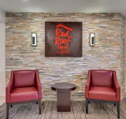 Red Roof Inn & Suites Newport – Middletown, RI hotel detail image 7