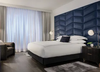 Kimpton Shane Hotel by IHG hotel thumbnail 2