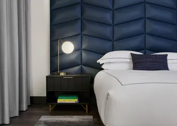 Kimpton Shane Hotel by IHG hotel thumbnail 4