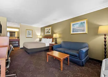 Quality Inn Morgan City hotel thumbnail 6
