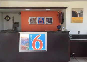 Motel 6 Waco, TX hotel thumbnail 2