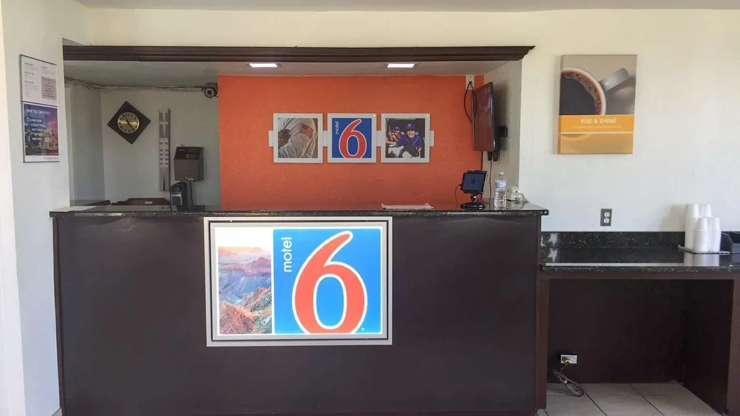 Motel 6 Waco, TX hotel detail image 2