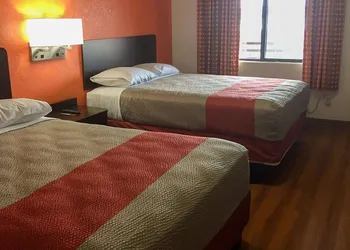 Motel 6 Waco, TX hotel thumbnail 5