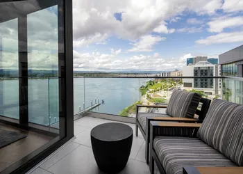 AC Hotel Vancouver Waterfront hotel thumbnail 5