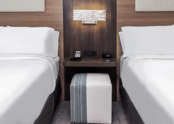 Holiday Inn Express & Suites Houston SW - Rosenberg by IHG hotel thumbnail 8