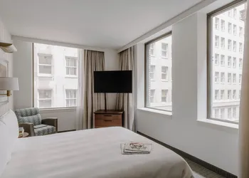 Club Quarters Hotel, Central Loop, Chicago hotel thumbnail 6