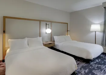 Fairfield Inn & Suites by Marriott Southport hotel thumbnail 8