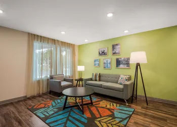 WoodSpring Suites Inverness hotel thumbnail 2