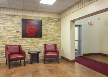 Red Roof Inn Perrysburg hotel thumbnail 3