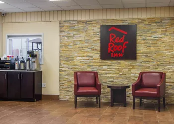 Red Roof Inn Perrysburg hotel thumbnail 4