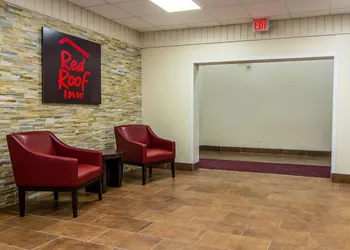 Red Roof Inn Perrysburg hotel thumbnail 6