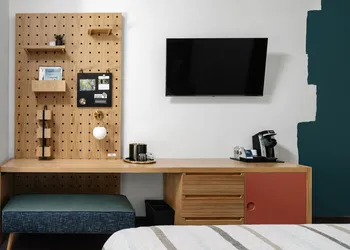 Origin Austin, A Wyndham Hotel hotel thumbnail 6