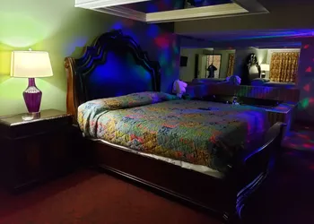 Welcome Inn & Suites - Lyons hotel thumbnail 7