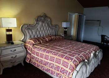 Welcome Inn & Suites - Lyons hotel thumbnail 8